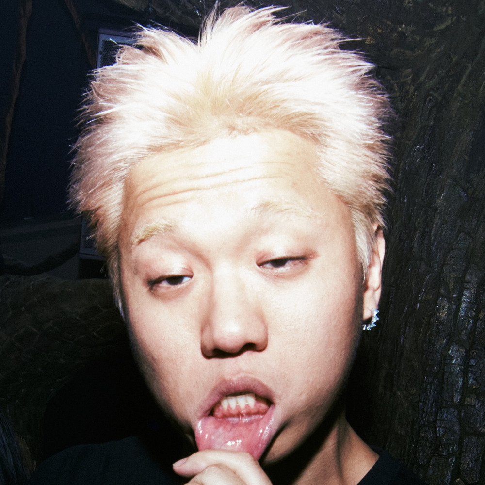 인터뷰 이미지 1